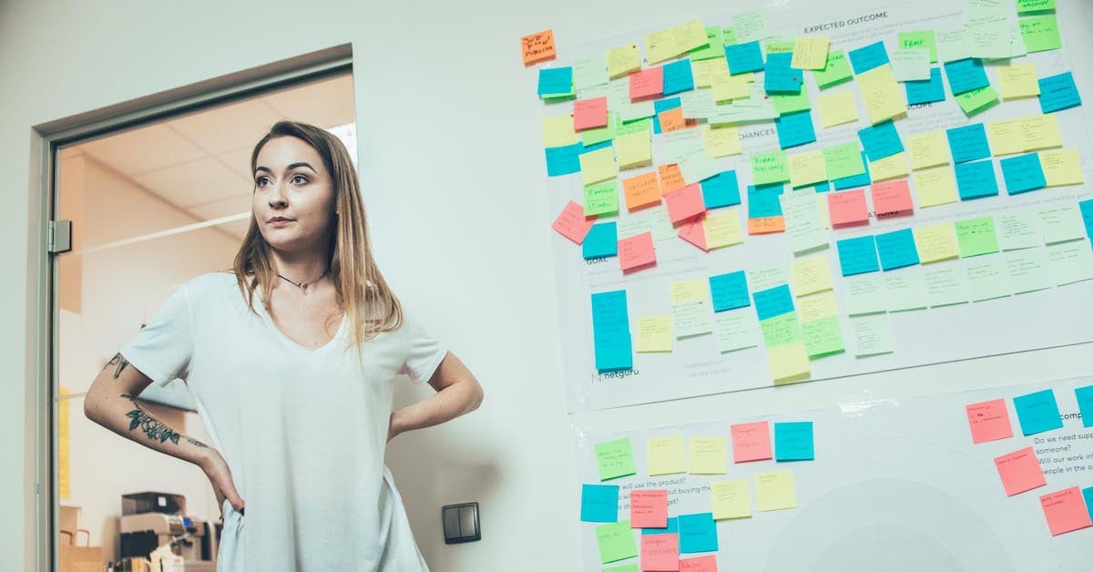 SM how to write great ux brief for design consultancy company copy