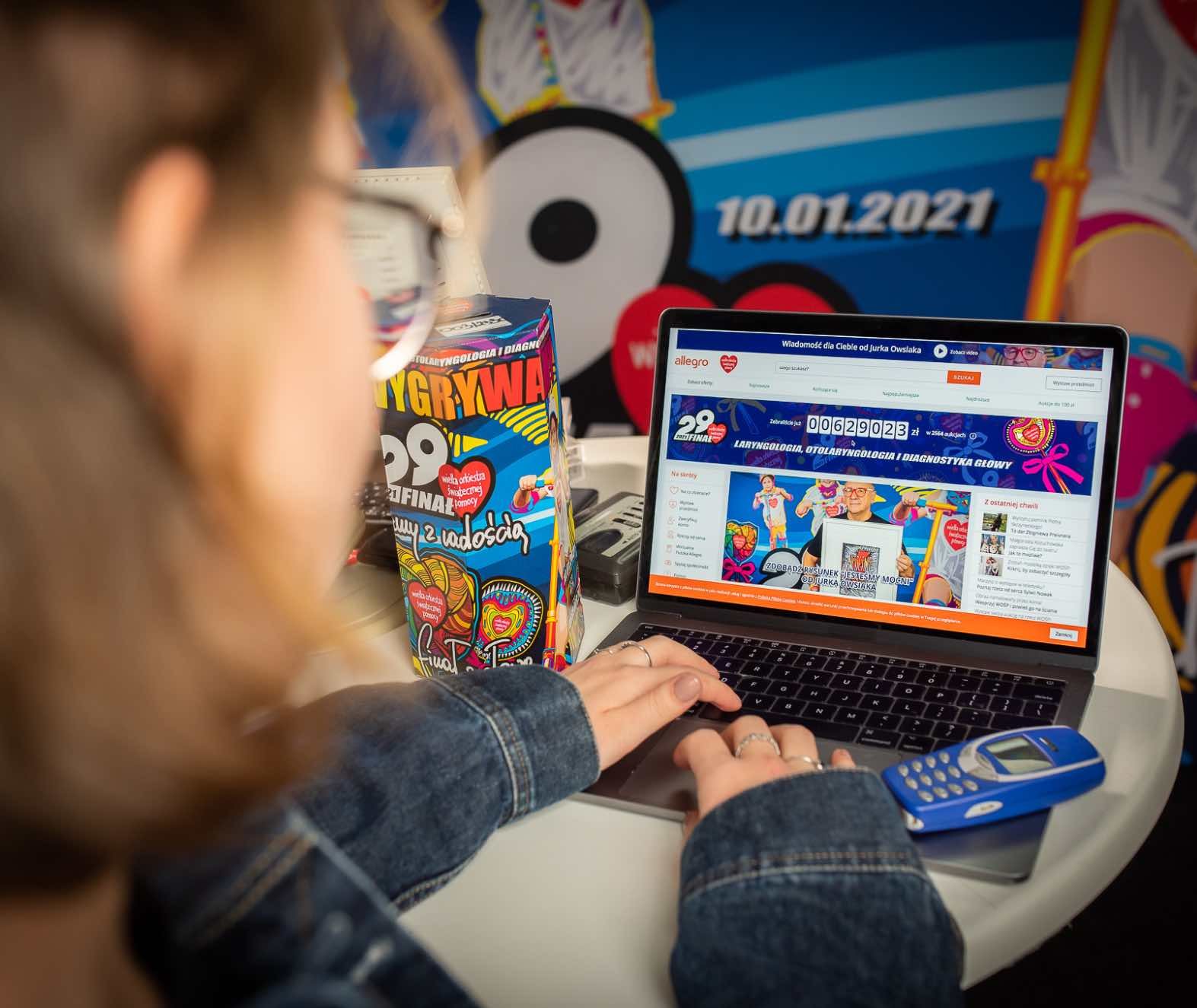 WOSP volunteer in the Communication enter